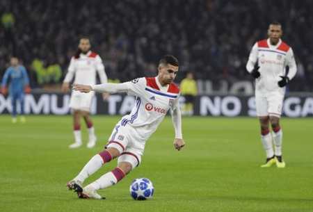 他为皇马所 他为皇马所